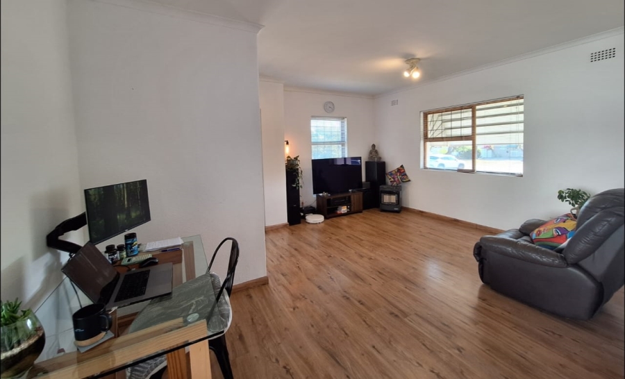 1 Bedroom Property for Sale in Edgemead Western Cape